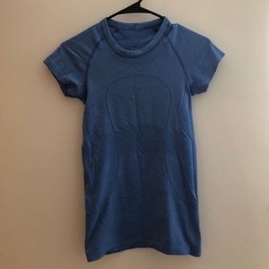 Lululemon classic short sleeve shirt